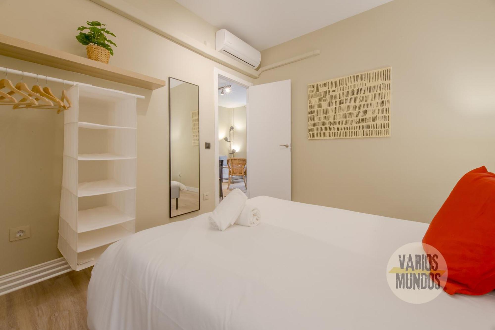 Practico Apt 7Pax En Calle Santa Ana Centro De マドリード エクステリア 写真