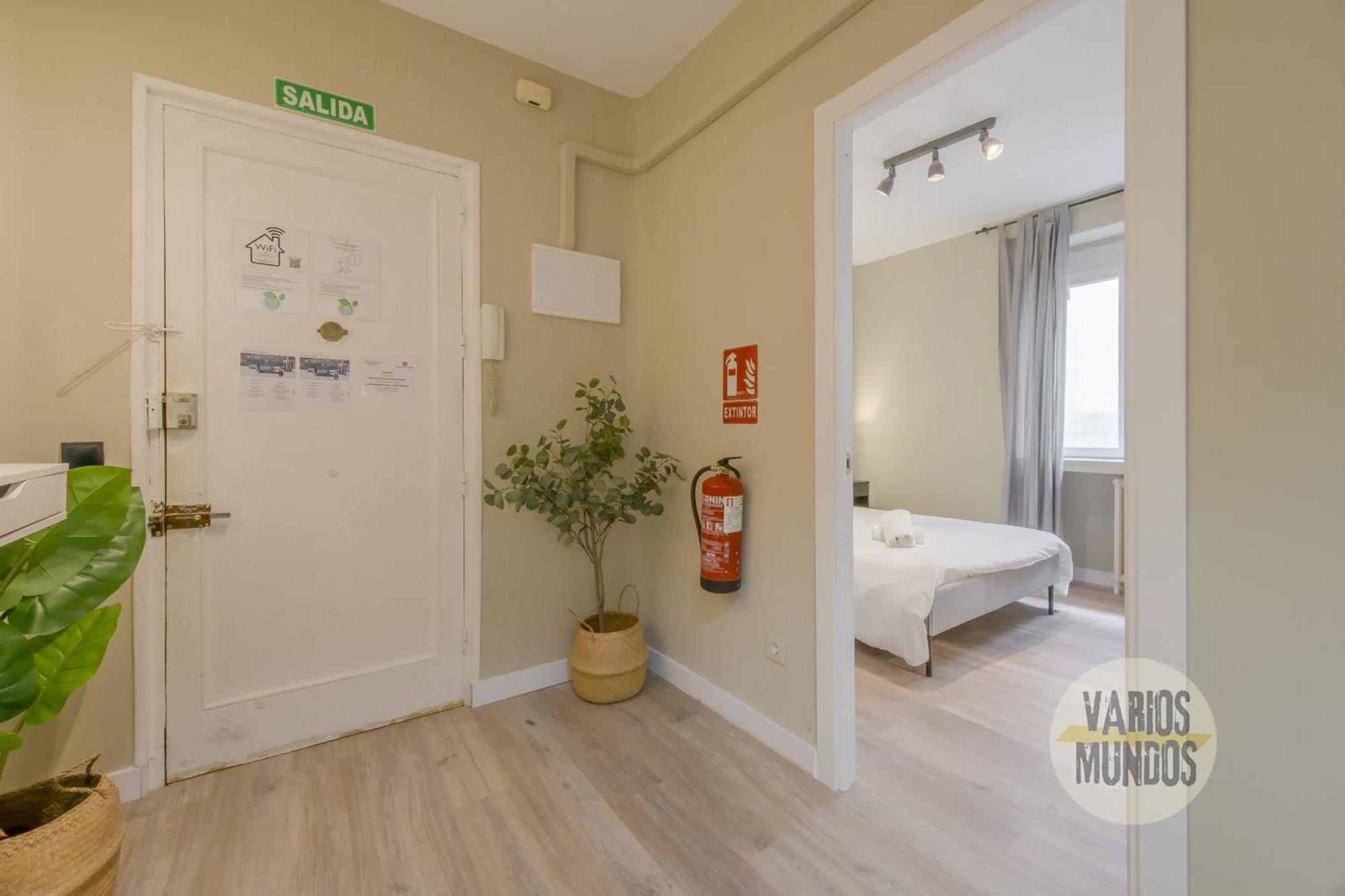 Practico Apt 7Pax En Calle Santa Ana Centro De マドリード エクステリア 写真
